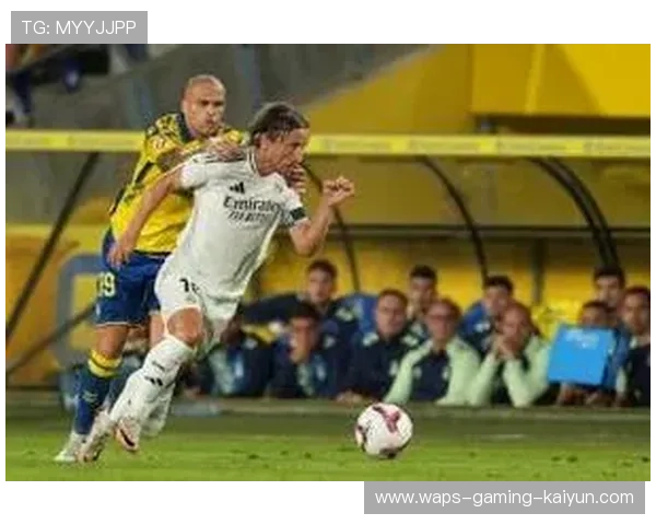 皇马更衣室隐患爆发！维尼修斯陷入10场球荒