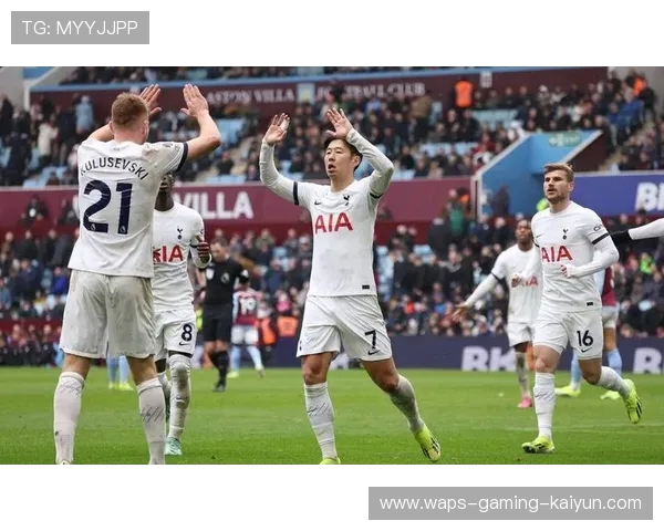 热刺孙兴慜边路直插助攻队友完成致胜配合：足球场上的完美协作